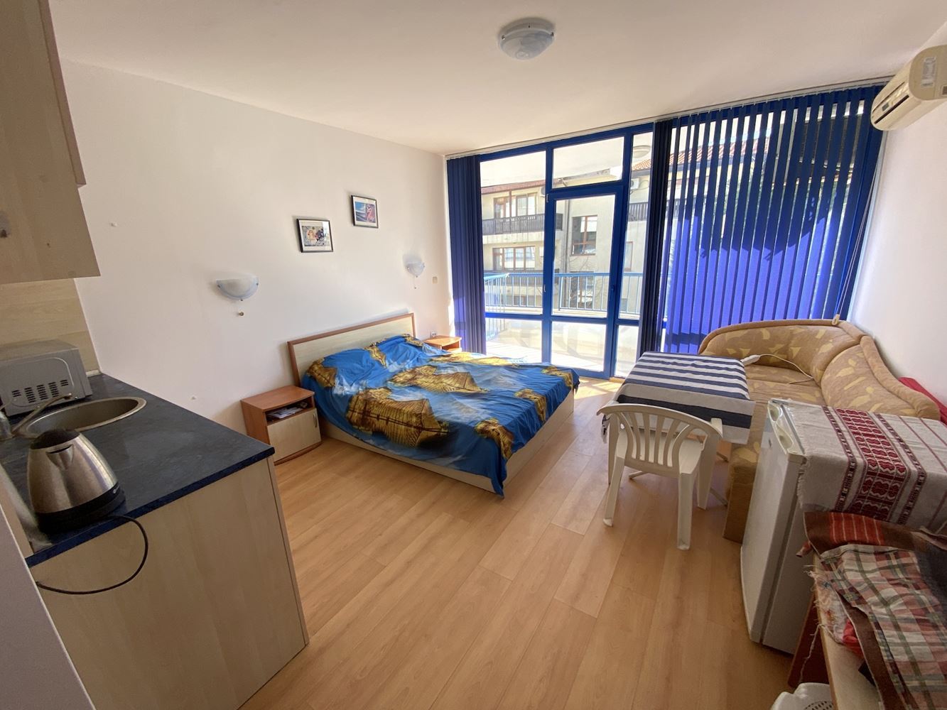 Однокомнатная квартира с видом на море в интересном комплексе