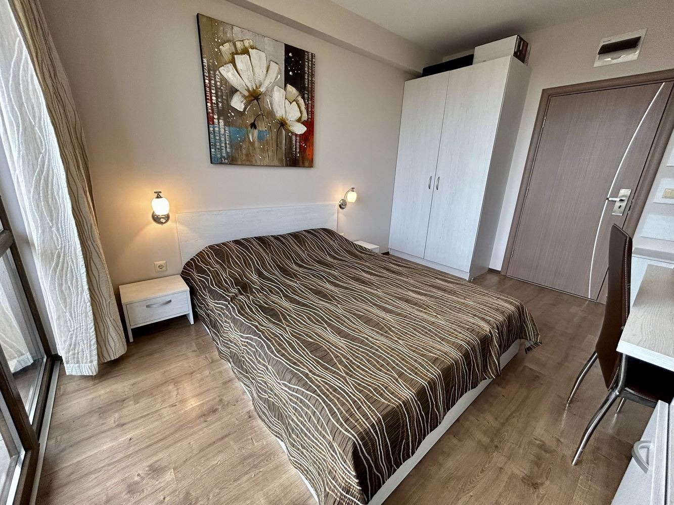 Современная студия в престижном комплексе на Солнечном берегу – идеальна для инвестиций и комфортной жизни