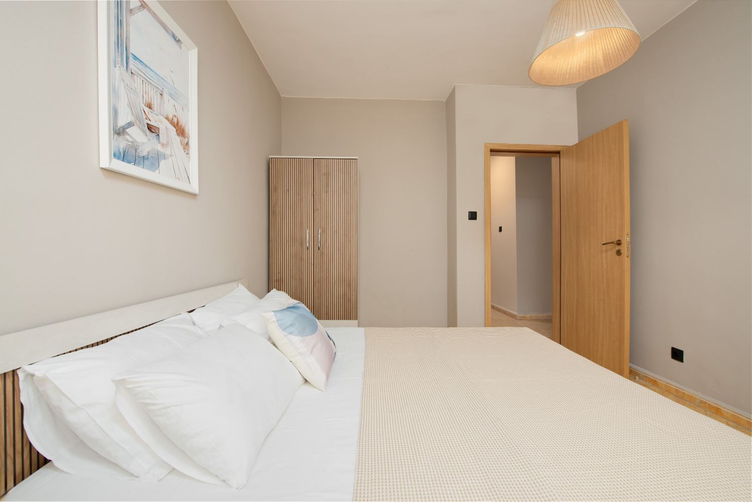 Стильно отремонтированная квартира с двумя спальнями в ухоженном комплексе в Солнечном Береге – комфорт, спокойствие и отличное расположение