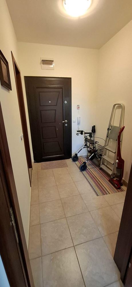 Двухкомнатный апартамент в комплексе в Поморие – 300 м от пляжа, отличная инвестиция