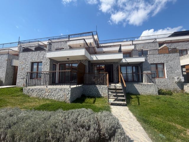 Студия с видом на море в роскошном комплексе в Ахелое – комфорт, стиль и отдых