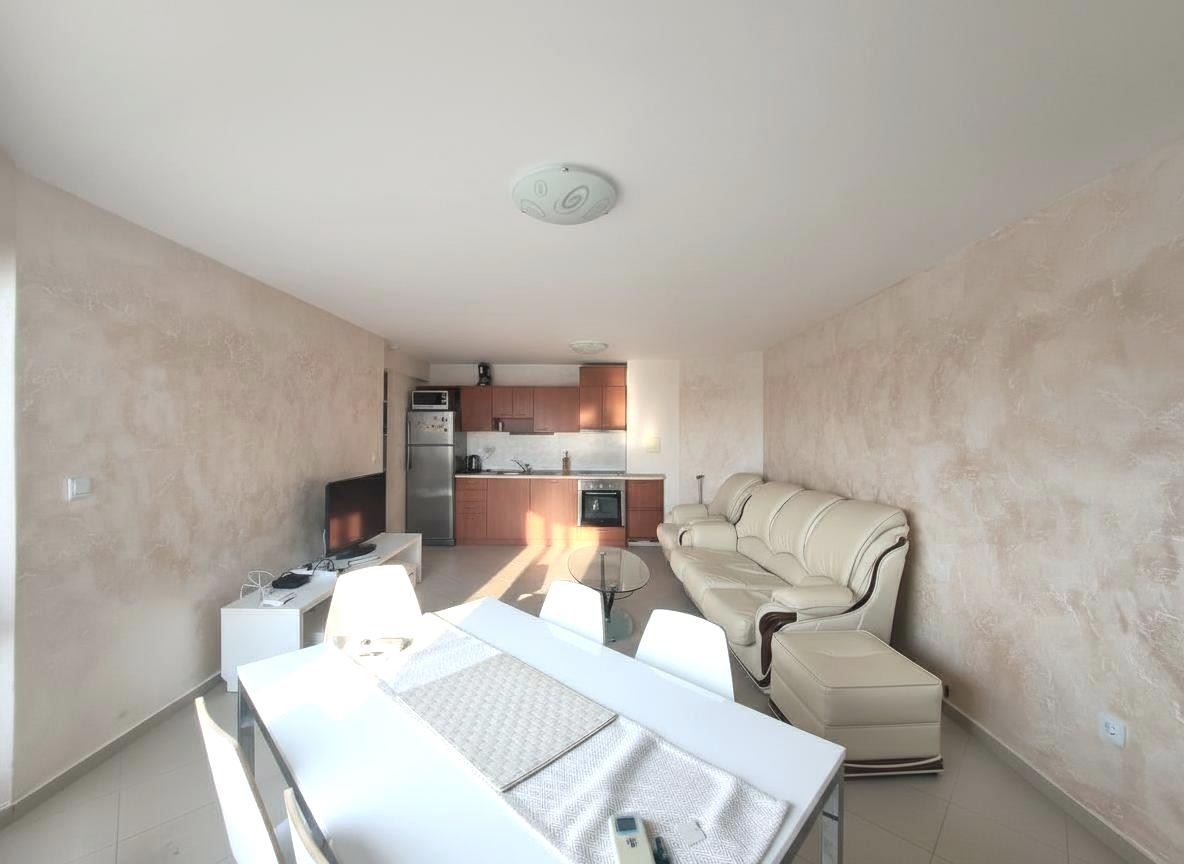 Солнечная квартира с одной спальней в Равде – отличная инвестиция и комфорт всего в 10 минутах от пляжа