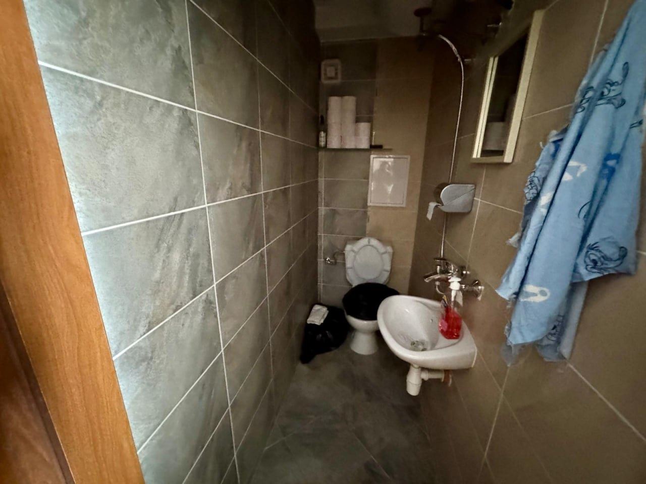 Просторная квартира с одной спальней и дополнительной спальной зоной в Солнечном Береге – 200 м от пляжа