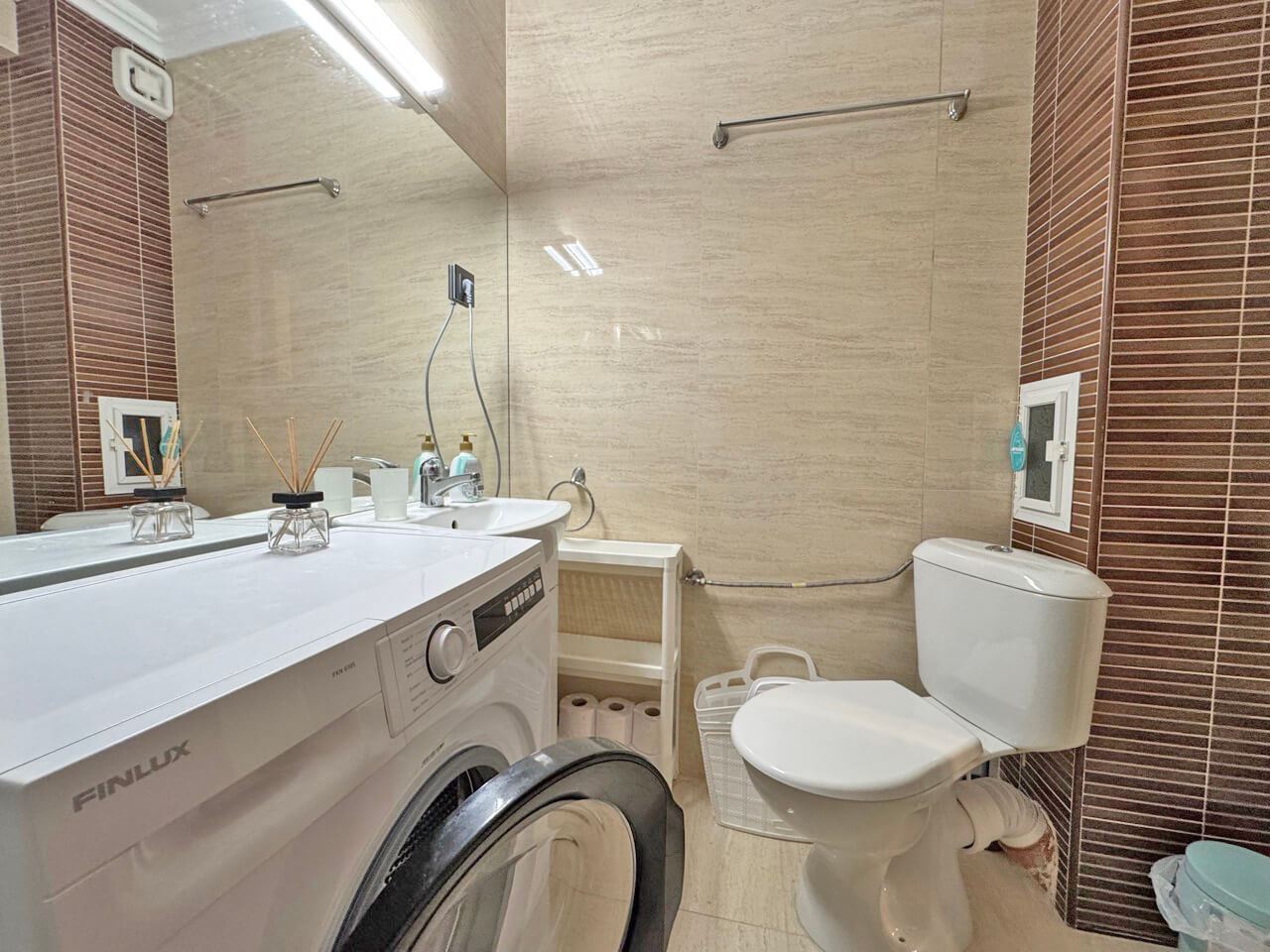 Уютная студия с отличным расположением и удобствами – идеально для инвестиций и проживания в Святом Власе