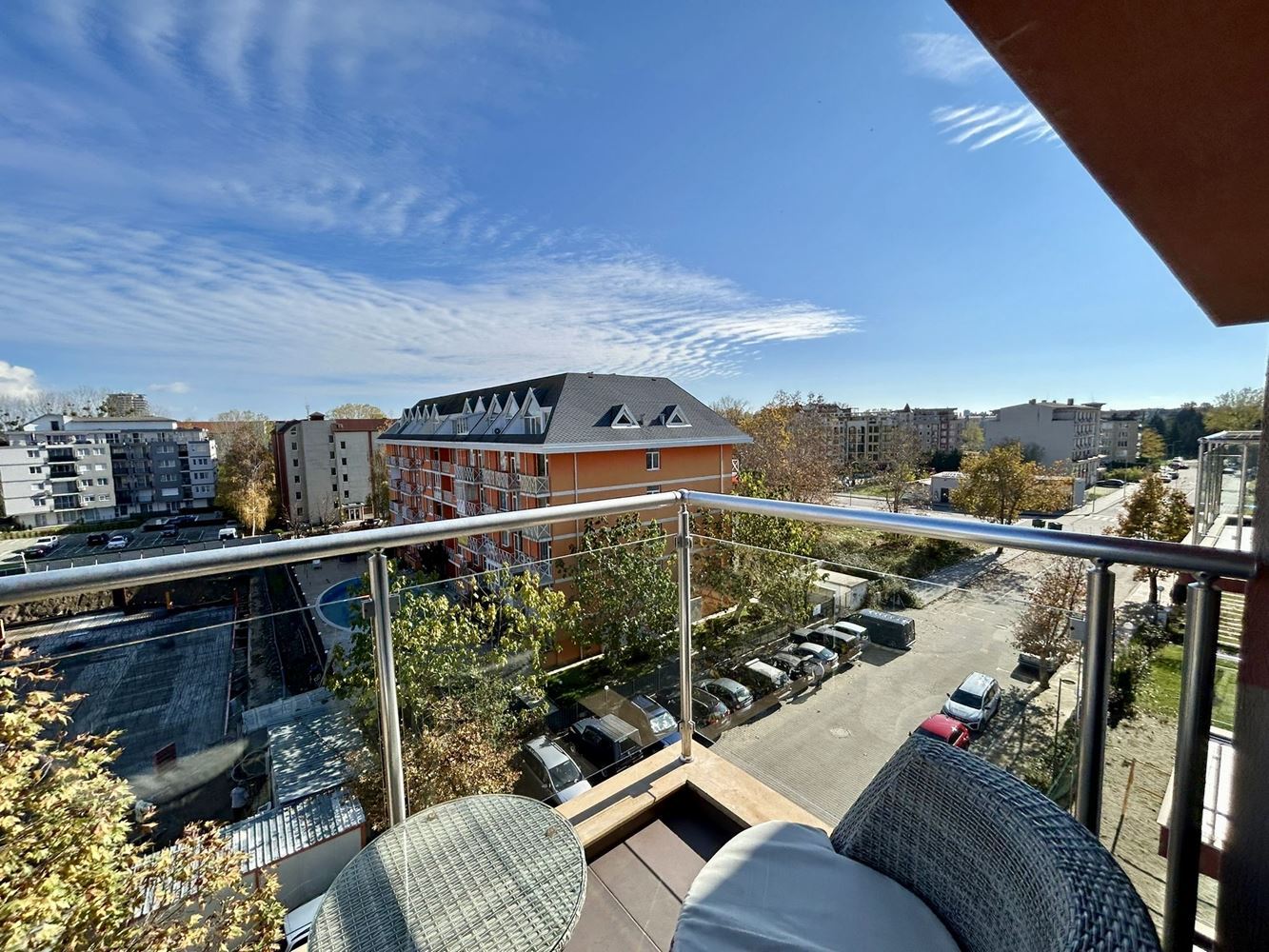 Современная студия в престижном комплексе на Солнечном берегу – идеальна для инвестиций и комфортной жизни