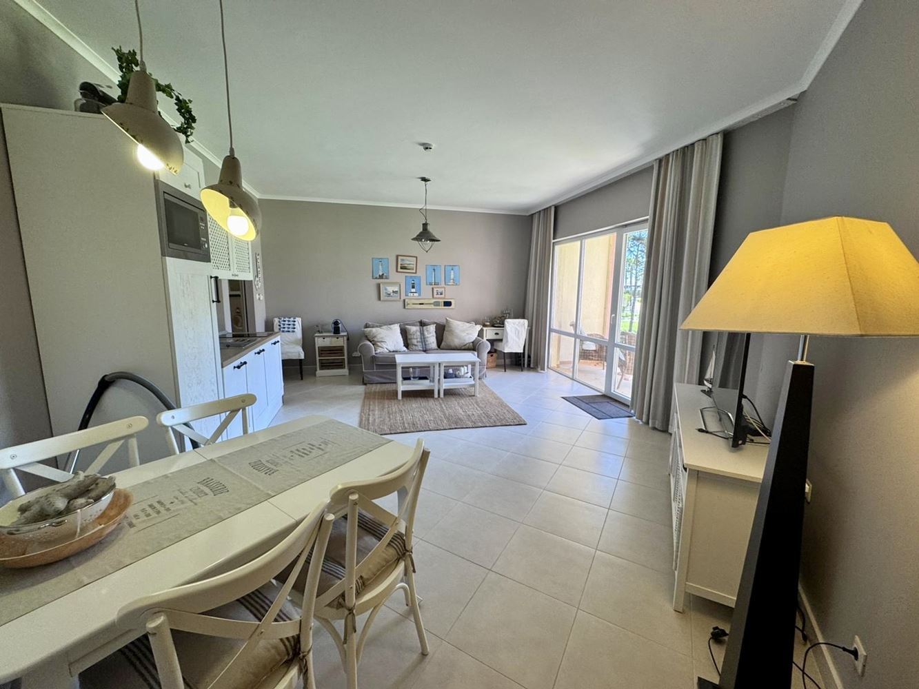 Роскошная квартира с одной спальней в престижном комплексе на первой линии – комфорт, стиль и бесконечные удобства